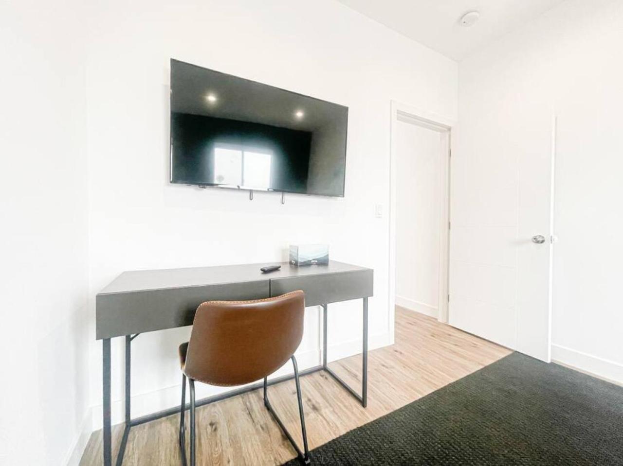 Casa de férias Modern 4-br Family Retreat In La - Cl2 *
